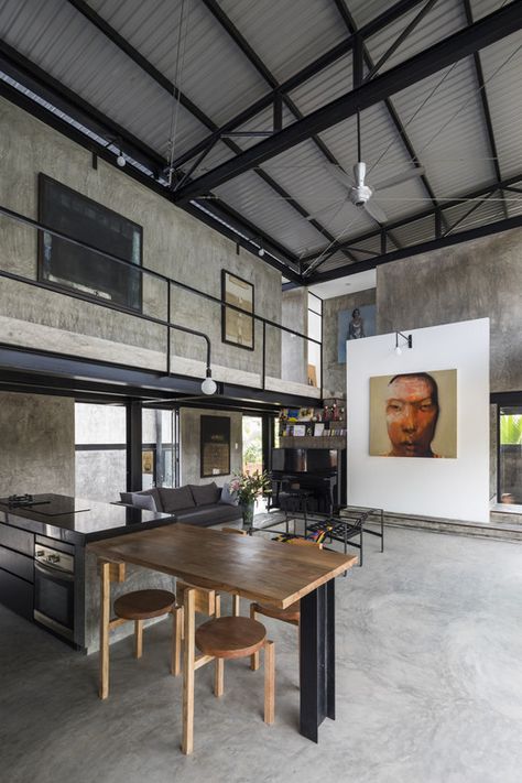 Exposed Conduit, Hangar House, Industrial House Exterior, Warehouse Living, Warehouse Home, Steel Frame House, Warehouse Design, House On Stilts, House Studio