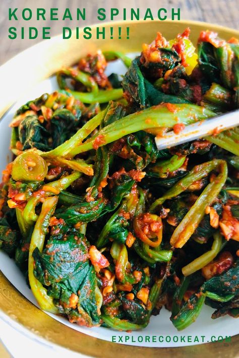 Korean spinach side dish in a gold rimmed bowl with silver chopsticks Korean Spinach Side Dish, Korean Spinach, Korean Vegetarian Recipes, Korean Vegetarian, Spinach Side, Korean Banchan, Spicy Spinach, Authentic Korean Food, Spinach Side Dish