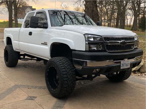 White Chevy Silverado, Silverado 2006, Chevy Trucks Accessories, 2005 Chevy Silverado, Custom Wheels Trucks, Truck Accessories Ford, Trucks Lifted, Chevy Diesel Trucks, Future Vehicles