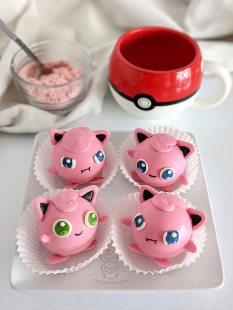 Jigglypuff strawberry white hot chocolate bomb... - Miscellaneousmao Pokemon Snacks, Hot Chocolate Bomb, Pokemon Cake, Oc Pokemon, White Hot Chocolate, Hot Chocolate Marshmallows, Pokemon Birthday Party, Chocolate Covered Treats, Creative Food Art