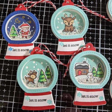 Snowglobe Cards Christmas Diy, Paper Snow Globe Craft, Paper Snow Globe, Lawn Fawn Stamps, Christmas Paper Crafts, Christmas Card Crafts, Christmas Ornaments Homemade, Christmas Card Design, Christmas Crafts For Kids