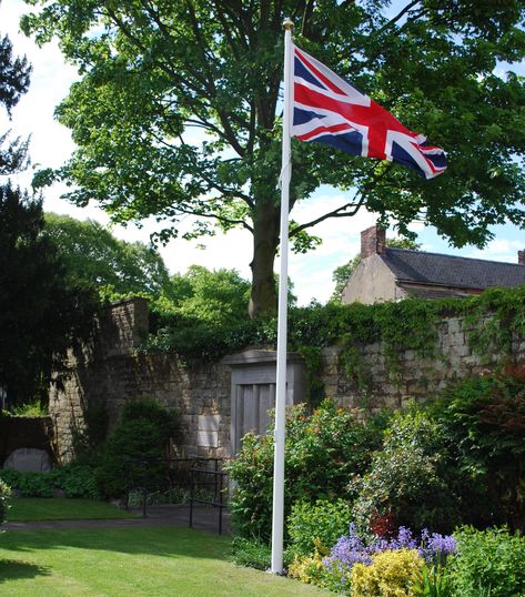 Flagpole Express Ltd is one of a few UK based companies who specialise in the production and installation of flagpoles, flags and banners. Pole Banners, Flag Poles, Fantasy Life, Display Banners, Uk Garden, Uk Flag, Backyard Inspo, Eye Tutorial, Flag Pole