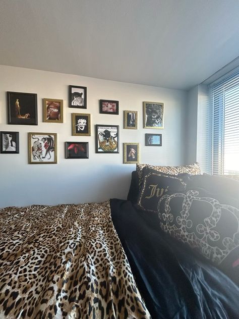 Cheetah Print Bedroom, Leopard Bedroom Decor, Leopard Print Bedroom, Leopard Bedroom, Crystal Room Decor, Chill Room, Uni Room, Fall Living Room, Future Apartment Decor