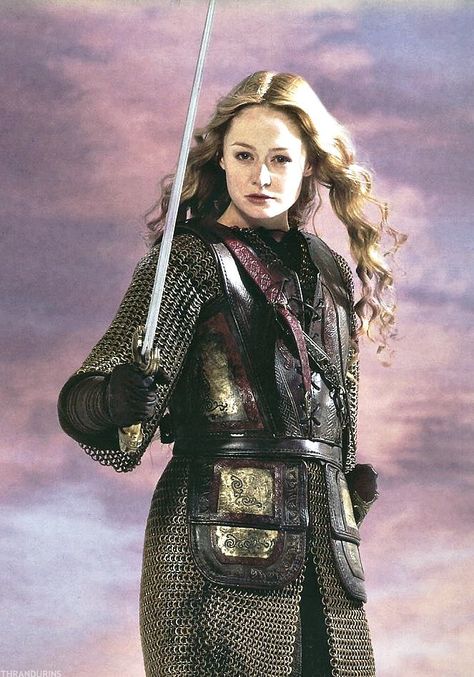 Éowyn of Rohan. I Am No Man, Romans 12 21, Lotr Costume, Frodo Baggins, Female Armor, Between Two Worlds, Shield Maiden, Fellowship Of The Ring, Jrr Tolkien