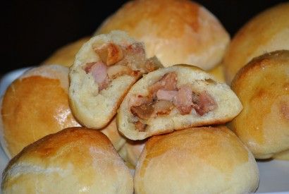 Lithuanian Bacon Buns Recipe, Bacon Buns, Lithuania Food, Lithuanian Recipes, Breads & Buns, Bun Recipe, Meat Pie, Bread Rolls, Bread Dough