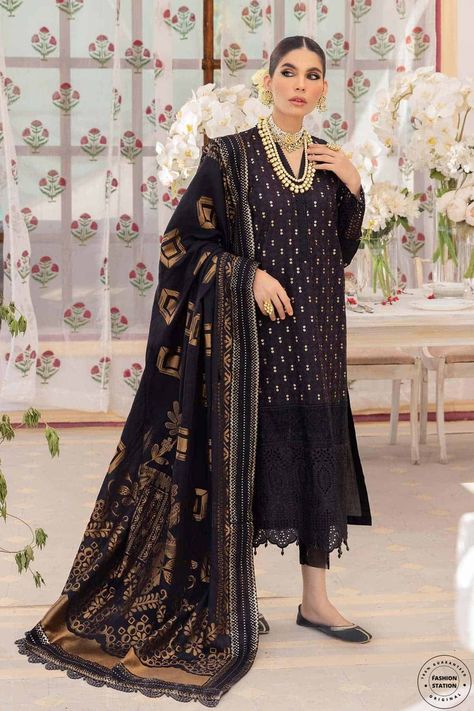 Order Online on https://www.thefashionstation.in Buy Now https://www.thefashionstation.in/product/chandni-festive-by-nureh-sehrosh/ Eid Collection 2022, Pakistani Boutique, Pakistani Suits Online, Pakistani Designer Clothes, Latest Salwar Kameez, Lawn Shirts, Eid Collection, Pakistani Designers, Suit Fabric