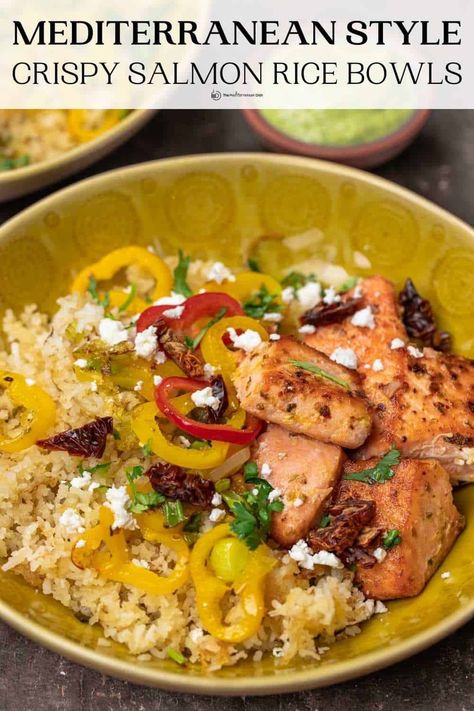 Rice Dinner Recipes, Yellow Rice Recipes, Bowl Recipes Easy, Exciting Recipes, Rice Bowl Recipe, Crispy Salmon, Salmon Rice Bowl, Salmon Rice, Cooking Basmati Rice