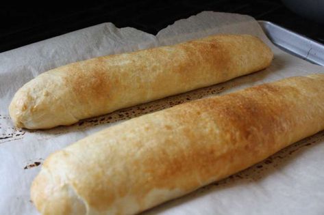 Currant Roll Recipe, Currants Roll Recipe, Trini Recipes, Roll Dough Recipe, Baked Snacks, Trinidadian Recipes, Cinnamon Sugar Pretzels, Cinnamon Bread Recipe, Trinidad Recipes