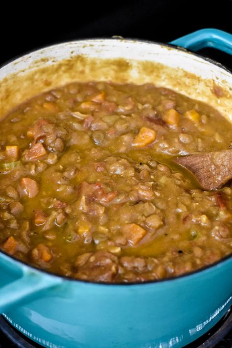 Lentil Soup Crockpot, French Lentil Soup, Soup Lentil, Soup Recipes Healthy, Bean Soups, Soup Crockpot, French Soup, French Lentils, Lentil Dishes