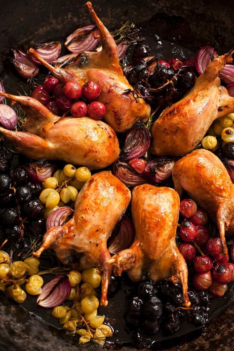 Roasted Quail, Roast A Chicken, Quail Recipes, City Kitchen, Fancy Dishes, Game Food, Slow Food, A Chicken, Fine Food