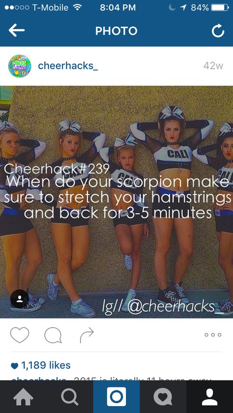 Cheer hack How To Become A Flyer In Cheer, Back Spot Tips Cheer, Backspot Tips Cheerleading, Cheer Stretches For Flyers, Nca Cheer, How To Ace Cheer Tryouts, Kids Cheerleading, Cheer Stretches, Cheer Flyer