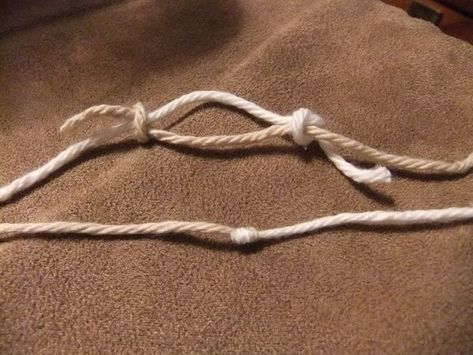 Join Yarn, Crochet Knot, Joining Yarn, Magic Knot, Knitting Help, Knitting Tips, Crochet Tips, Knitting Instructions, Come Undone