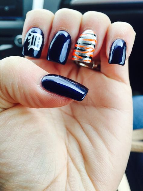 My Detroit tigers nails Detroit Tiger Nails Designs, Detroit Tigers Nails Designs, Detroit Tigers Nails, Nails Baseball, Sports Nail Art, Tiger Nail Art, Point Nails, Baseball Nails, Nail Polish Art Designs