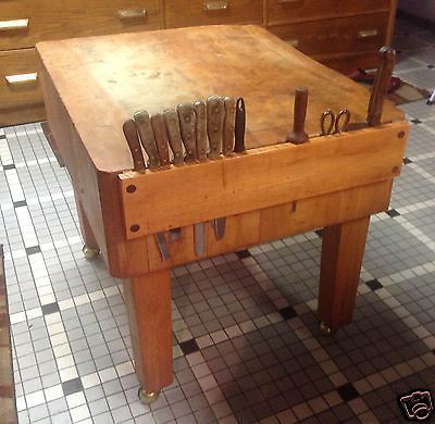 Kitchen Remodel Vintage, Farmhouse Sink With Butcher Block, Kitchen Pantry Remodel, Kitchen Vintage Modern, Kitchen Island With Butcher Block Top, Butcher Block Ideas, Diy Butcher Block, Butcher Block Tables, Butcher Block Table