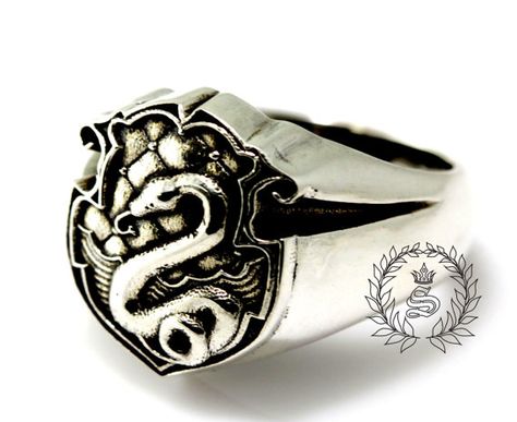 Slytherin ring,Harry Potter ring, Sterling Silver 92.5%. Slytherin Ring, Harry Potter Ring, Rabastan Lestrange, Slytherin Crest, Bellatrix Lestrange, Slytherin House, Slytherin Aesthetic, Theme Color, Harry Potter Aesthetic