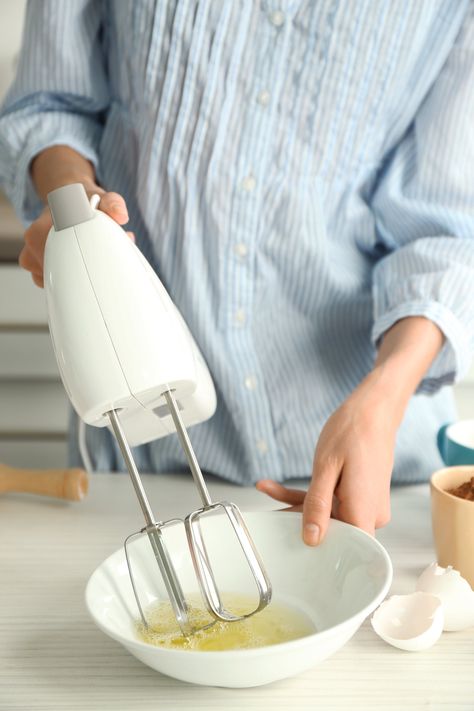 Why My Stand Mixer Will Never Replace My Hand Mixer — Appliance Love Hand Mixer Recipes, Egg Mixer, Hand Mixers, Mixer Recipes, Mixer Attachments, Handheld Mixer, Christmas Cake Designs, Wire Whisk, Stainless Steel Sheet