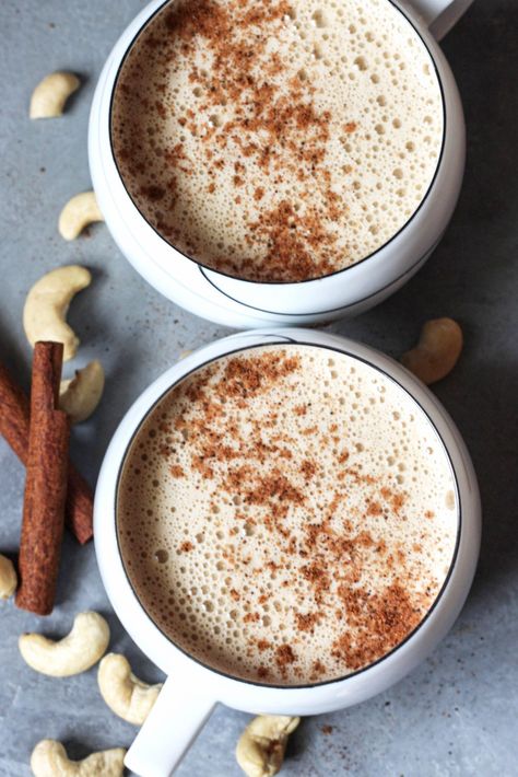 Whole30 Cashew Coffee - Clean Foodie Cravings Holiday Coffee Drinks, Cashew Coffee, Low Carb Holiday Recipes, Dairy Free Coffee, Low Carb Holiday, Keto Mug Cake, Butter Coffee, Almond Flour Recipes, Cashew Milk