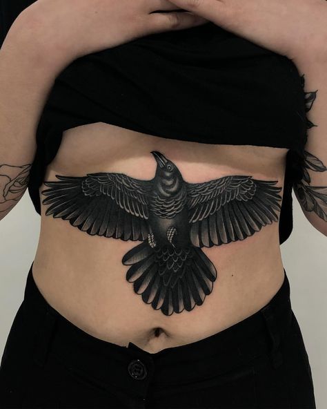 Crow sternum piece (lines healed ) for the gorgeous Teresa . Thank you sitting like a queen ! ❤️ Bird On Ribs Tattoo, Bird On Chest Tattoo, Cover Up Rib Tattoos For Women, Black Stomach Tattoo, Traditional Rib Tattoo, Dark Cover Up Tattoos, Women Sternum Tattoo, Vulture Tattoo, New Age Tattoo