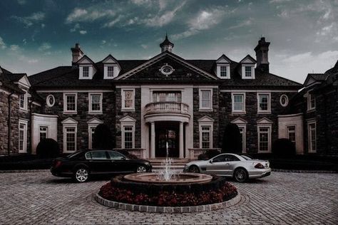 Adrians house Kent Aesthetic, Deception Trilogy, Mansion Aesthetic, Mansion Exterior, Dream Mansion, Rina Kent, Dr House, Tom Riddle, Fancy Houses