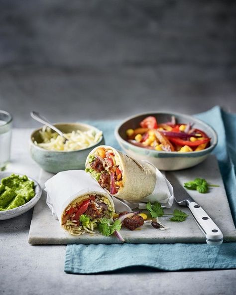 Sausage burritos with pea and avocado guacamole Pulled Pork Wrap, Halloumi Salad Recipes, Avocado Guacamole, Cooking Basmati Rice, Beef Fajitas, Vegan Challenge, Tomato Relish, Midweek Meals, Pulled Chicken