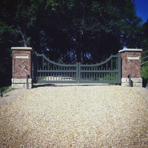 Gated Driveway Entrance, Brick Columns Driveway, Driveway Gate Ideas, Farm Gates Entrance, Gated Driveway, Entrance Gates Driveway, Aluminum Driveway Gates, Farm Gates, Metal Driveway Gates