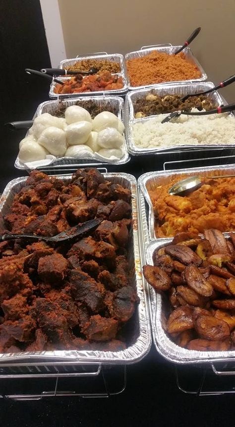 Catering Ideas Food, Party Food Buffet, Soul Food Dinner, Be The Reason, Catering Food, Think Food, Buffet Food, Food Goals, Food Platters