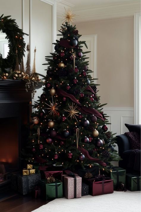 Prefer a deep, luxurious holiday look? Pairing burgundy with black on your Christmas tree gives a rich, elegant feel. Burgundy ribbons and velvet accents add texture and warmth, while gold details bring a little sparkle. Would this color scheme bring your tree to life? Christmas Tree Color Schemes, Christmas Color Schemes, Christmas Tree Colour Scheme, Luxury Christmas Tree, Gothic Christmas, Ideas Para Navidad, Black Christmas Tree, Luxury Penthouse, Velvet Accents