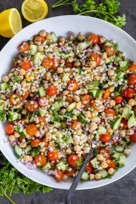 Greek Salad Couscous, Giant Couscous Recipes Salad, Dill Couscous Salad, Mediterranean Cuscus Salad, Indian Couscous Recipes, Mediterranean Couscous Salad Recipes, Kosher Vegetarian Recipes, Coos Coos Salad, Could Cous Salad