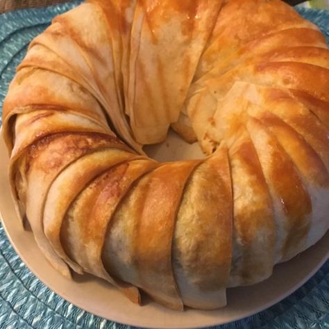 Bundt Burrito, Mexican Casserole In Bundt Pan, Tacos In Bundt Pan, Taco Bake Casserole With Tortillas In Bundt Pan, Taco In A Bundt Pan, Bundt Pan Tacos, Tacos In A Bundt Pan, Taco Casserole In Bundt Pan, Taco Bundt Pan