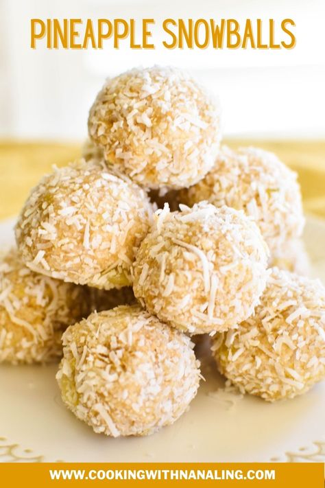 Pineapple Balls, Coconut Balls, Pineapple Recipes, Lemon Coconut, Easy Snack Recipes, No Cooking, Balls Recipe, Quick Desserts, Other Recipes