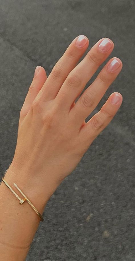 Harriet Westmoreland Nails, Doughnut Glaze Nails, Glazed Doughnut Nails, Very Short Nails, Wedding Colour Palettes, Fab Mood, Hailey Bieber Nails, Mood Wedding, Glazed Donut Nails