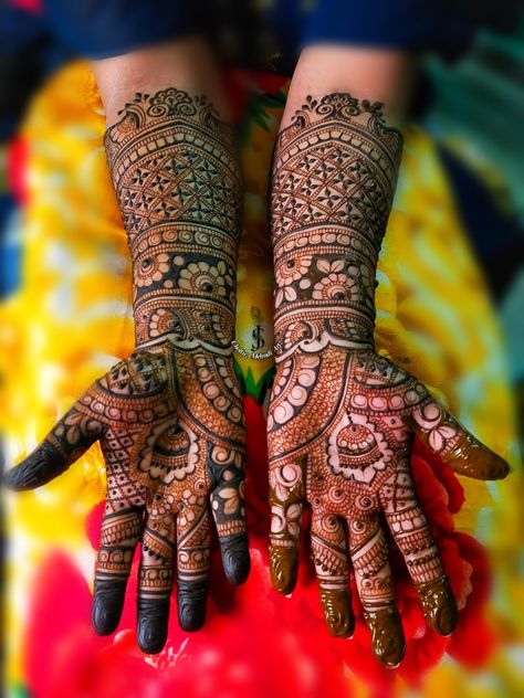 Bridal mehndi design Jhumka Mehndi Design, Jhumka Mehndi, Jhumka Design, Bridal Mehndi Design, Jhumka Designs, Mehndi Designs Front Hand, Mehndi Designs For Girls, Bridal Mehndi Designs, Bridal Mehndi