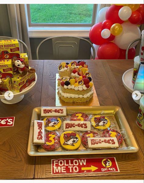 Bucees Birthday Party Cake, Buccees Cake, Buccees Birthday Party Ideas, Buccees Birthday Cake, Buccees Party, Buc Ees Birthday Cake, Buc-ee’s Birthday Party, Buccees Birthday Party, Buc-cees Food