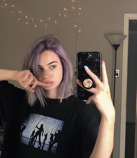 Short Purple Hair, Purple Ombre Hair, Bronde Balayage, Hair Color Crazy, Lilac Hair, Short Brown Hair, Lavender Hair, Punk Hair, Hair Blog