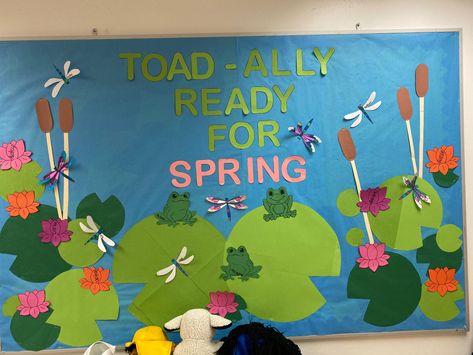 Spring Time Bulletin Board Ideas, Bulletin Board Ideas For Spring, Spring Bulletin Boards Preschool, Bulletin Board Ideas For Work, Office Bulletin Board Ideas, Spring Bulletin Board Ideas, Pta Bulletin Boards, Office Bulletin Board, April Bulletin Boards