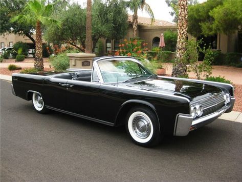 Thunderbird Car, Lincoln Continental Convertible, Vintage Cars 1950s, 60s Cars, 1960s Cars, Ford Galaxie 500, Ford Mustang Car, Ford Mustang Convertible, Barrett Jackson Auction