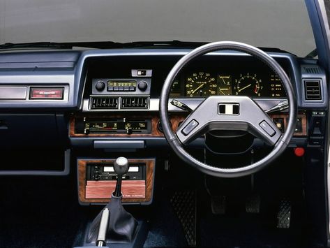 Ke70 Corolla, Corolla Ke70, Corolla Wagon, Corolla Dx, Classic Toyota, Toyota Corolla Sedan, Car Facts, Dashboard Car, Meditation Altar