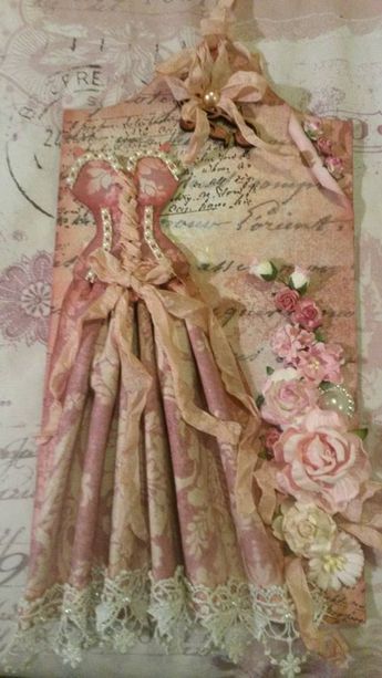 Paper Dress Art, Shabby Chic Decor Diy, Handmade Journals Diy, Dress Card, Shabby Chic Cards, Mixed Media Art Canvas, Diy Journal Books, Paper Dress, Shabby Chic Crafts