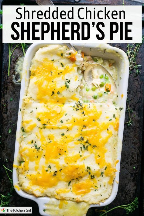 Chicken shepherd's pie in white baking dish on black baking sheet. Title: Shredded Chicken Shepherd's Pie. Rotisserie Chicken Shepherds Pie, Chicken Shepherds Pie, Chicken Shepherd's Pie, Turkey Chicken, Shepherds Pie Recipe, Potato Toppings, Chicken And Biscuits, Turkey Recipes Thanksgiving, Cottage Pie