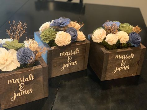 Wood Flowers Decor, Wooden Flower Centerpiece, Reception Extras, Flower Bouquet Boxes, Wooden Flower Boxes, Wooden Flower Bouquet, Wooden Box Centerpiece, Wood Box Centerpiece, Small Wood Box