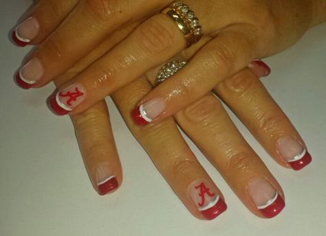 Roll tide nails Alabama Football Nails, Colts Nails, Ohio State Nails, Alabama Nails, Gel Toe Nails, Fingernail Designs, Gel Toes, Finger Nail Art, Polish Ideas