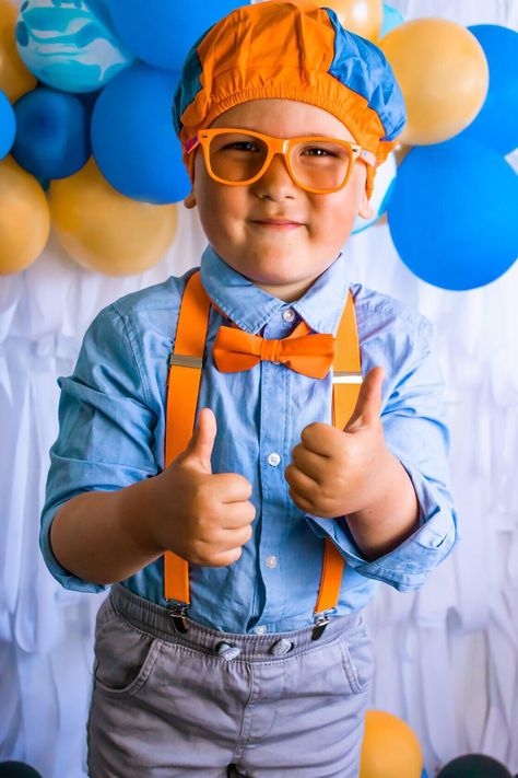 The Outfit Movie 2022, Halloween Costumes Overalls, Halloween Costume Overalls, The Outfit Movie, Blippi Costume, Halloween Costume Jumpsuit, Orange Overalls, Theme Photoshoot, Birthday Theme Decoration