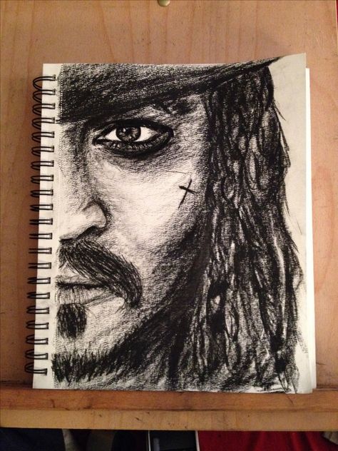 Charcoal art jack sparrow (Johnny Depp) Desen Realist, 얼굴 그리기, Charcoal Drawings, Desen Anime, Contour Drawing, Kunst Inspiration, Charcoal Art, Gesture Drawing, Arte Inspo