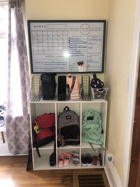 Room With Cube Organizer, Cube Organizer Entryway Ideas, Cube Storage Drop Zone, Cube Organizer Entryway, Bookbag Storage At Home Small Space, Bookbag Storage At Home, 9 Cube Organizer Ideas Decor, 9 Cube Organizer Ideas, Cube Organizer Ideas