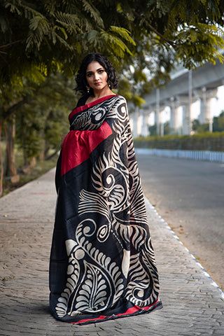 Buy Pure Silk Sarees Online at Low Prices in India | UK, USA, Singapore, Australia – Dailybuyys Sari Design, Batik Art, Hand Painted Sarees, Batik Prints, Painted Clothes, Silk Sarees Online, Frock Design, West Bengal, Pure Silk Sarees