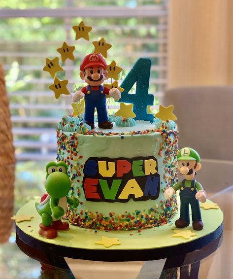 Mario Cake Easy Birthday, Super Mario Movie Cake, Diy Mario Party Food, Super Mario Kart Birthday Cake, Mario Simple Cake, Round Mario Cake, Easy Mario Cakes Birthday, Birthday Cake Super Mario, Simple Super Mario Birthday Cake