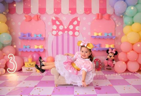 Bowtique Minnie, Toddler Photoshoot, Toddler Photos, Mini Mouse, Smash Cake, Birthday Photoshoot, 1st Bday, Cake Smash, 3rd Birthday