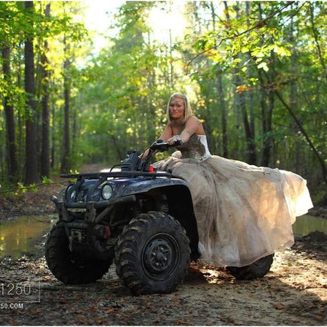 Love it :) Flannel Wedding, Divorce Celebration, Stars Wedding, Weddings Idea, Four Wheeling, Dress Photography, 4 Wheelers, Trash The Dress, Future Wedding Plans