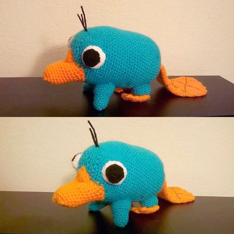 Once Upon A Crochet — Perry the platypus from Phineas and Ferb Free... Perry The Platypus Crochet, Phineas And Ferb Perry, Disney Crochet, Crochet Project Free, Harry Potter Crochet, Disney Crochet Patterns, Perry The Platypus, Phineas Y Ferb, Crochet Disney