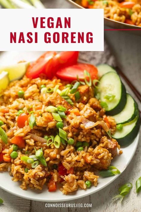 This vegan nasi goreng is made with veggies, fried rice flavored with sweet soy sauce, and savory tempeh. It's such a delicious and satisfying meal that's also really easy to make! Nasi Goreng Recipe, Sweet Soy Sauce, Vegetarian Meatballs, Vegan Entrees, Tempeh Recipes, Vegan Dinner Recipes Easy, Vegan Entree, Easy Vegan Dinner, Vegan Main Dishes